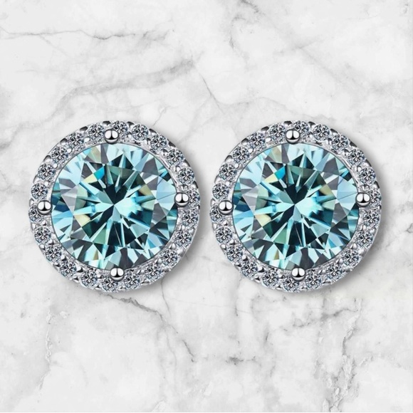 MOISSANITE CYAN BLUE 4 c.t.w Stud Earrings CERTIFIED GRA - Picture 1 of 5